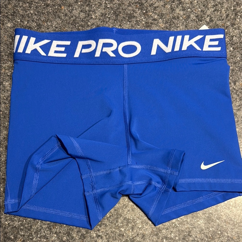 Women’s Nike Pro 3” Compression Shorts